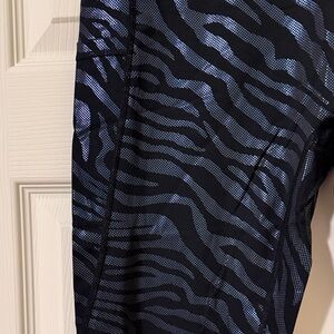 Constantly Varied Gear Blue Zebra Leggings Women’s Size XXL